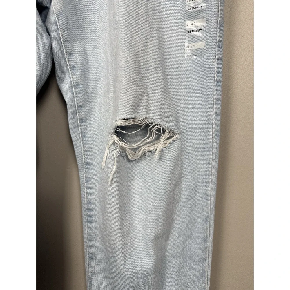 NWT Levis '94‎ Baggy Jeans 33x31 Blue Light Wash Distressed Denim Streetwear 90s